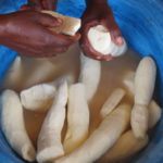Le manioc, une fois écher sert de farine et aliment pour toutes ménages en RDC CP:DR